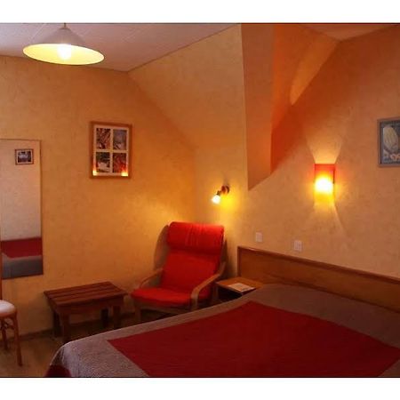 Les Chemins Francis - Modern Hotel Bagnols-les-Bains Exterior foto