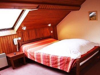 Les Chemins Francis - Modern Hotel Bagnols-les-Bains Exterior foto